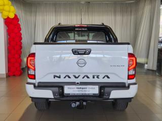 Nissan Navara 2.5DDTi double cab Stealth