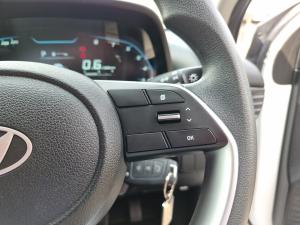 Hyundai i20 1.4 Premium - Image 10