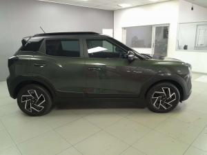 Mahindra XUV3XO 1.2T AX7L automatic - Image 6