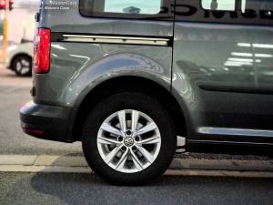Volkswagen Caddy 1.6 crew bus - Image 23