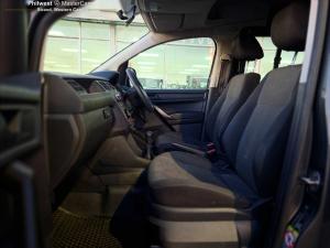 Volkswagen Caddy 1.6 crew bus - Image 9