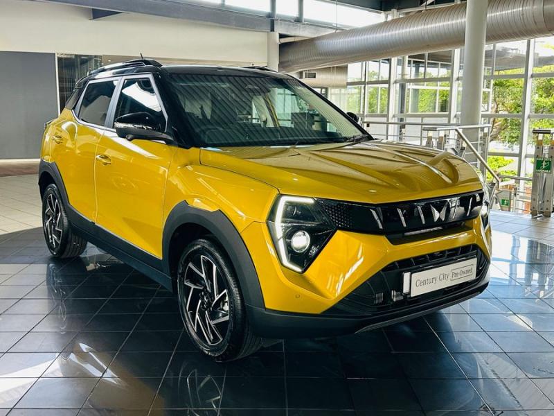 Mahindra XUV300 XUV 3XO 1.2T AX7L