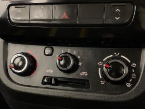 Renault Kwid 1.0 Climber 5-Door - Image 10