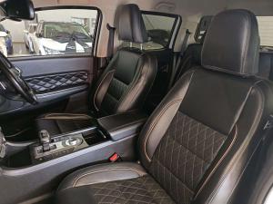 GWM P-SERIES 2.0TD LTD 4X4 automatic D/C - Image 11