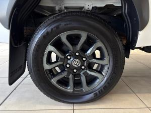 Toyota Hilux 2.8GD-6 Xtra cab 4x4 Legend auto - Image 21