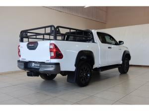 Toyota Hilux 2.8GD-6 Xtra cab 4x4 Legend auto - Image 2