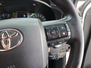 Toyota Hilux 2.8GD-6 Xtra cab 4x4 Legend auto - Image 10