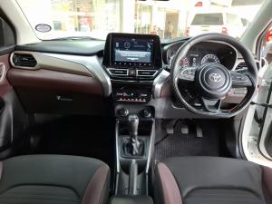 Toyota Starlet Cross 1.5 XR manual - Image 6
