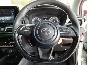 Toyota Starlet Cross 1.5 XR manual - Image 8