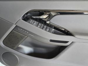 Land Rover Range Rover Evoque P160 S - Image 25