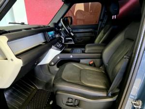 Land Rover Defender 110 D240 X-Dynamic SE - Image 10