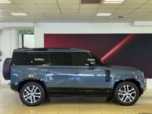 Land Rover Defender 110 D240 X-Dynamic SE - Image 2