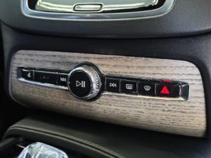 Volvo XC90 B6 AWD Inscription - Image 13