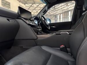 Toyota Land Cruiser 300 3.5T ZX - Image 7