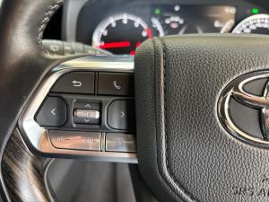 Toyota Land Cruiser 300 3.5T ZX - Image 9