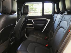 Land Rover Defender 110 D300 X-Dynamic HSE - Image 10