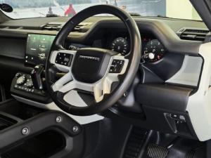 Land Rover Defender 110 D300 X-Dynamic HSE - Image 21