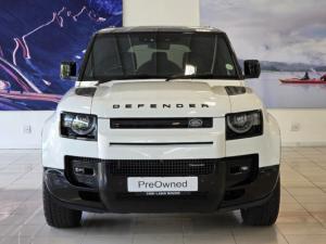 Land Rover Defender 110 D300 X-Dynamic HSE - Image 2
