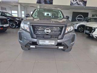 Nissan Navara 2.5DDTi double cab SE Plus auto