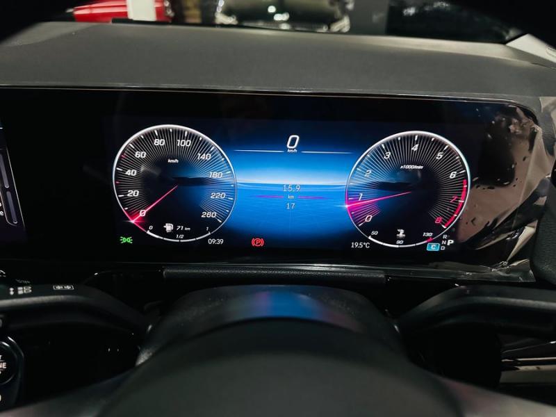 Mercedes-Benz GL Class GLA GLA200 Progressive