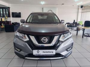 Nissan X Trail 2.5 Acenta 4X4 CVT - Image 7