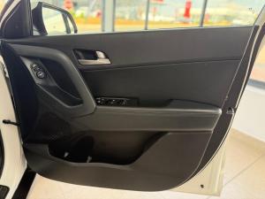Hyundai Creta 1.6 Executive automatic - Image 20