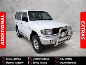 Mitsubishi Pajero 3.5 GLS automatic - Image 1