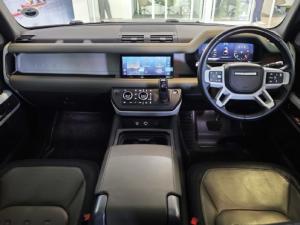 Land Rover Defender 110 D300 X-Dynamic HSE - Image 8