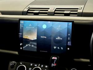 Land Rover Defender 110 D300 X - Image 19