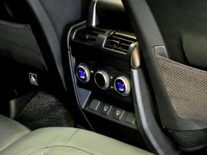 Land Rover Defender 110 D300 X - Image 20