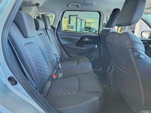 Suzuki Across 1.5 GL auto - Image 11