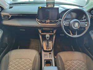 Suzuki Across 1.5 GL auto - Image 9