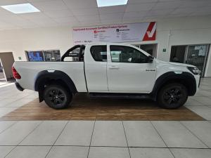 Toyota Hilux 2.4GD-6 Xtra cab Raider auto - Image 3
