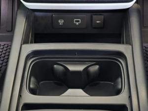 Land Rover Defender 110 D300 X-Dynamic HSE - Image 19