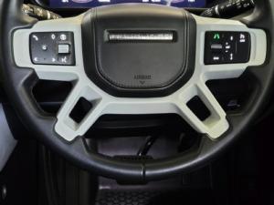 Land Rover Defender 110 D300 X-Dynamic HSE - Image 21