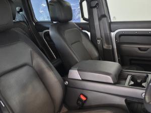 Land Rover Defender 110 D300 X-Dynamic HSE - Image 22
