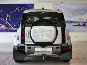 Land Rover Defender 110 D300 X-Dynamic HSE - Image 5