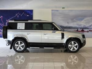 Land Rover Defender 110 D300 X-Dynamic HSE - Image 7
