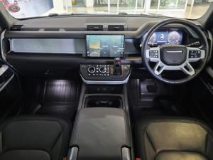 Land Rover Defender 110 D300 X-Dynamic HSE - Image 8