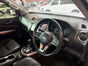Nissan Navara 2.5DDTI LE/LE Plus 4X4 D/C - Image 12