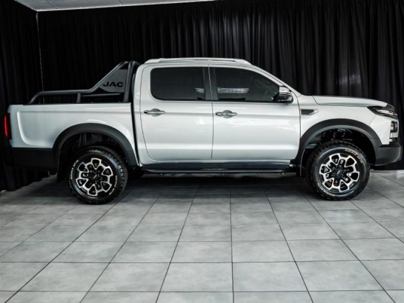 JAC Medium commercial T9 2.0CTI double cab Super Lux