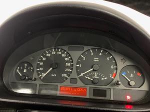 BMW 318i Sport automatic - Image 14