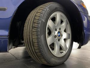 BMW 318i Sport automatic - Image 16