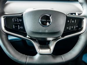Volvo EX30 Cross Country Twin Motor Performance Ultra - Image 18