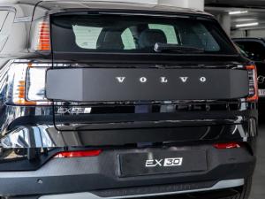 Volvo EX30 Cross Country Twin Motor Performance Ultra - Image 8