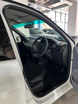 Image Nissan NP200 1.6i safety pack (aircon)