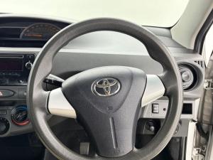 Toyota Etios hatch 1.5 Xi - Image 20