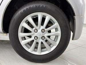 Toyota Etios hatch 1.5 Xi - Image 9