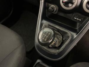 Hyundai i10 1.1 GLS/MOTION - Image 10
