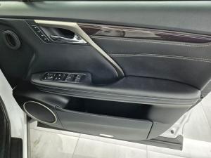 Lexus RX 350 EX - Image 21